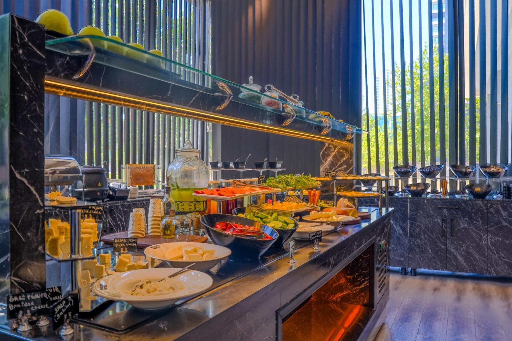 Marlen Hotel Bayrakli İzmir Luaran gambar